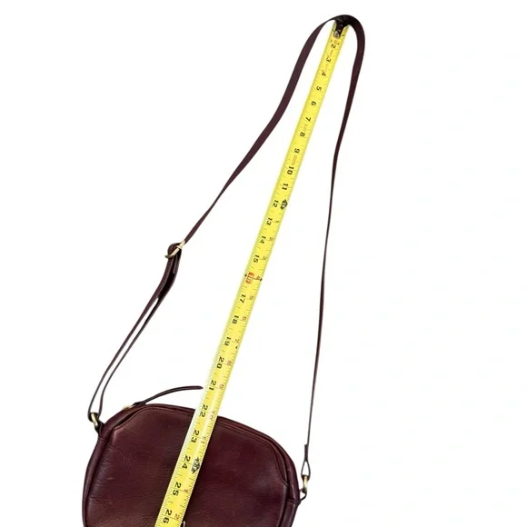 RADLEY LONDON Greyfriars Gardens Leather Crossbody Bag - Picture 9 of 9